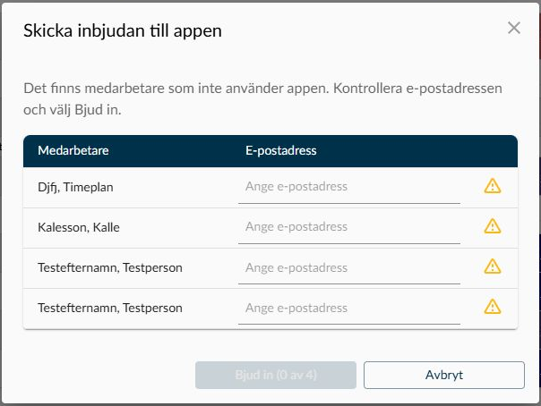 Dialogruta: Skicka inbjudan till appen från planeringen med medarbetare, e-postadresser och räknaren på Bjud in.